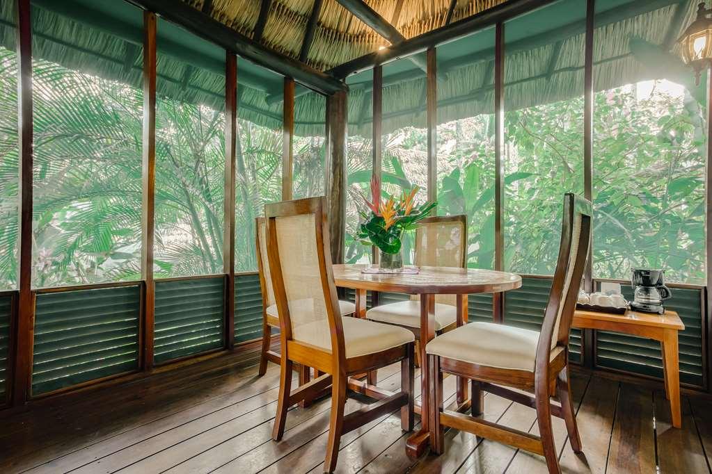 The Lodge At Chaacreek San Ignacio Konforlar fotoğraf
