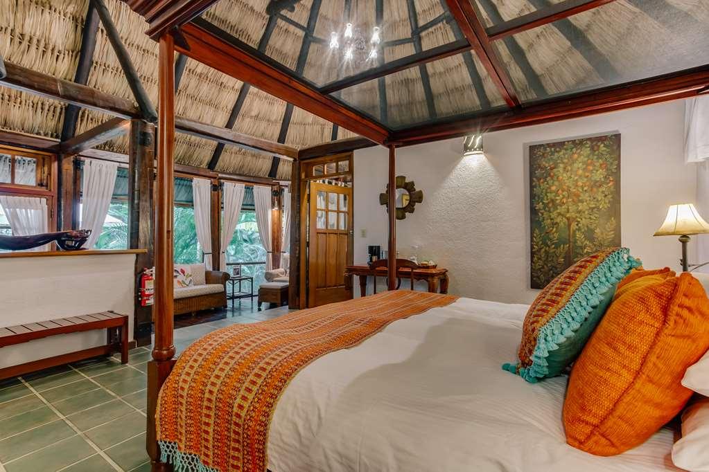 The Lodge At Chaacreek San Ignacio Oda fotoğraf